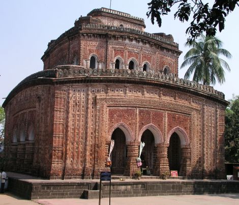 http://abohomanbangla.com/bangla_tour_image/kantajir_temple.jpg
